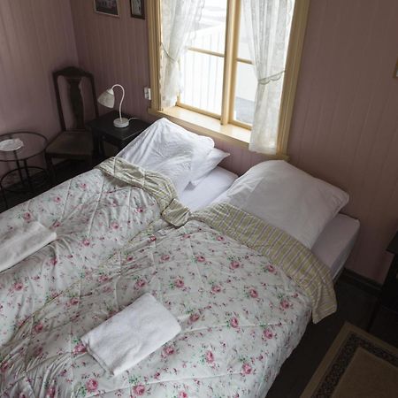 Einarshusid Guesthouse Bolungarvík Kültér fotó