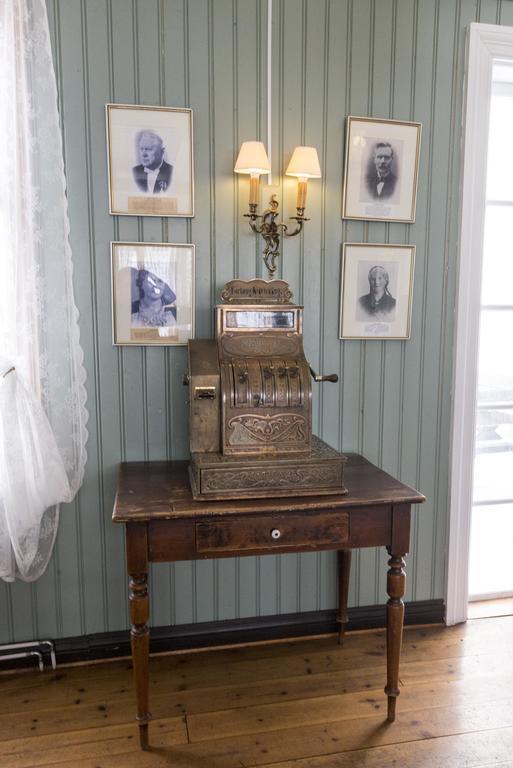 Einarshusid Guesthouse Bolungarvík Kültér fotó